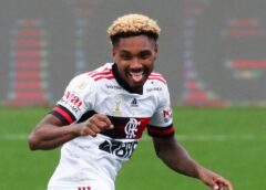 Flamengo goleia Corinthians no Itaquerão, com vitória de 5 a 1