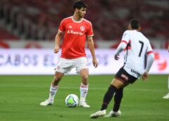 Inter vence de novo Atlético Goianiense e segue na Copa do Brasil