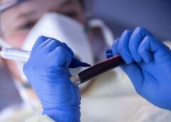 Brasil supera 231 mil mortes e 9,5 milhões de infectados por covid-19