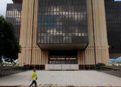 Mercado financeiro aumenta projeção da inflação para 3,60%