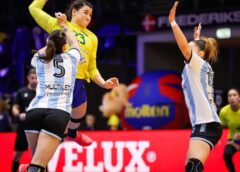 Brasil supera Argentina e continua vivo no Mundial de handebol