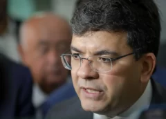 Governador Rafael Fonteles declara estado de emergência em todo o Piauí após registro de peste suína