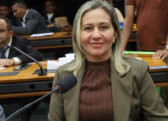 Brasília – DF; Mirian Veloso vereadora do município de Demerval Lobão – Pi participa pela primeira vez da marcha dos prefeitos em Brasília